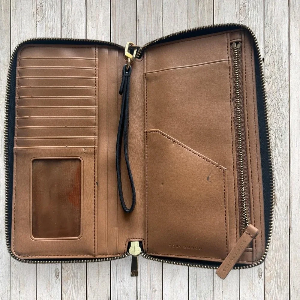 Tory Burch tory burch